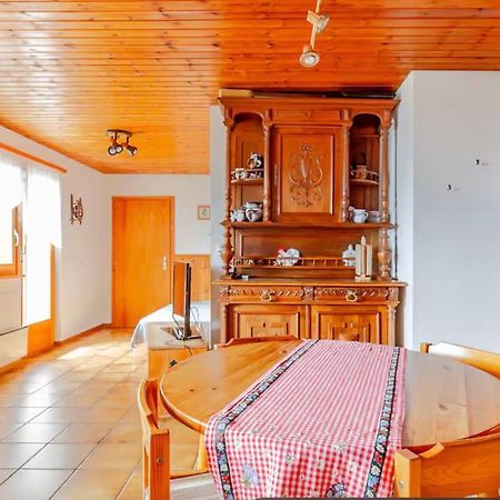 Gemuetliche Wohnung Mit Traumaussicht! 阿尔宾内 外观 照片