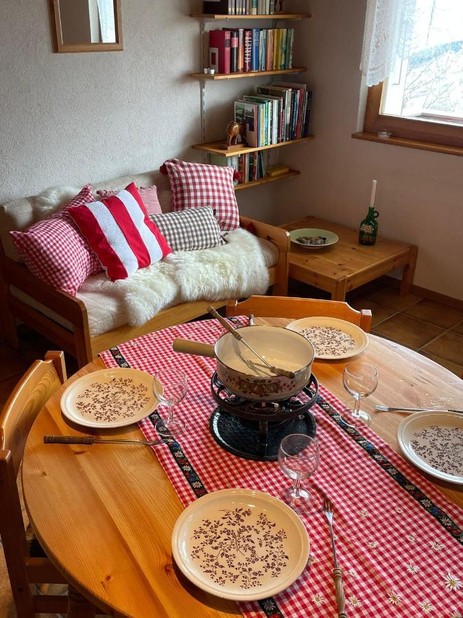 Gemuetliche Wohnung Mit Traumaussicht! 阿尔宾内 外观 照片